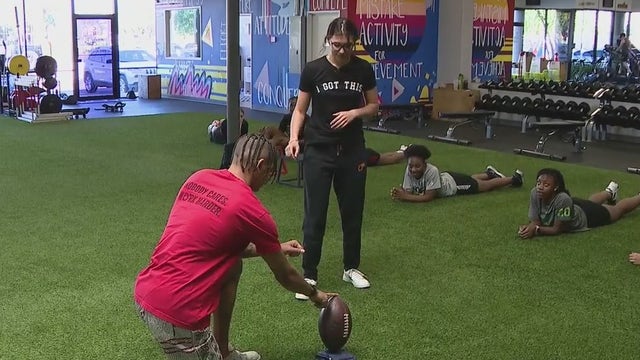 Phoenix woman reaches major milestone a year after car wreck left her partially paralyzed