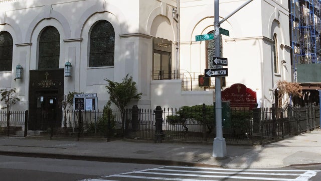 New York City is ordered to install signals to aid blind pedestrians