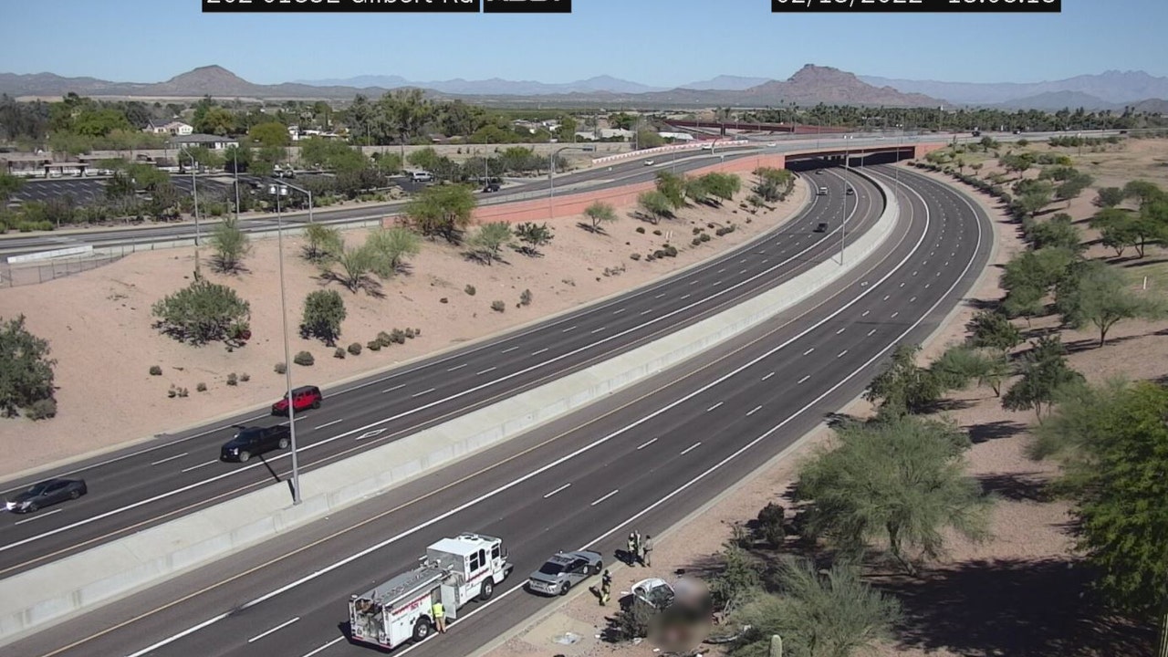 Loop 202 closed at Gilbert Road in Mesa due to crash - Vimarsana News