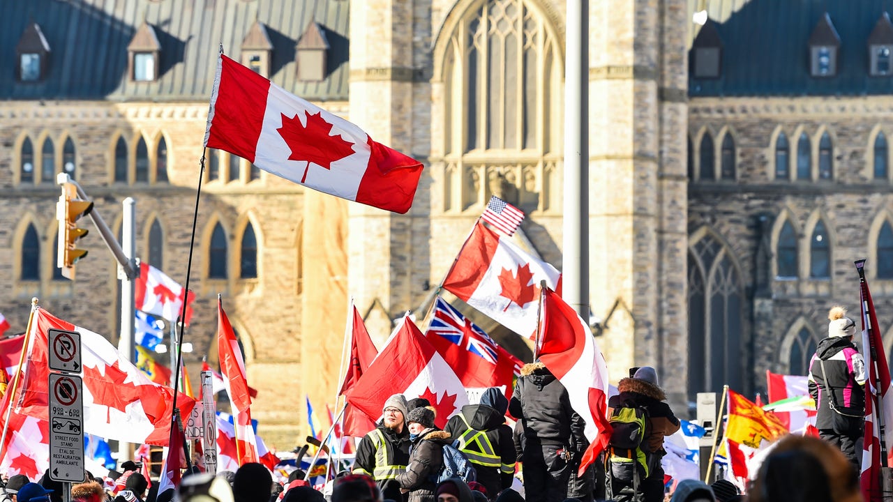 Ottawa Declares State Of Emergency As Freedom Convoy Protest Enters 2nd Week Fox 10 Phoenix Ottawa Declares State Of Emergency As Freedom Convoy Protest Enters 2nd Week Fox 10 Phoenix