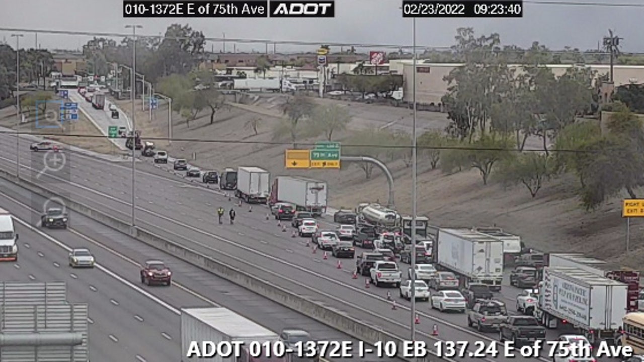 Deadly Crash On I-10 In West Phoenix Causes Major Traffic Backup | FOX ...