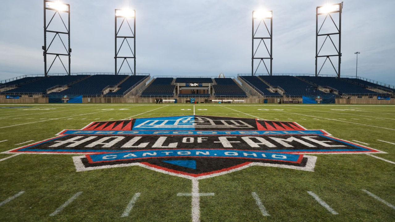 The endzones have been painted for the Stars and Stallions at Tom Benson  Hall of Fame Stadium : r/USFL