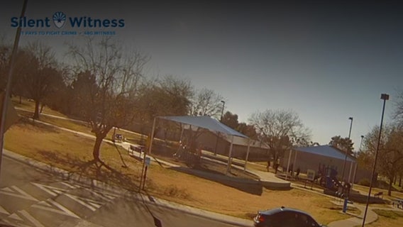 Shots fired during Glendale drive-by shooting narrowly miss teen: police