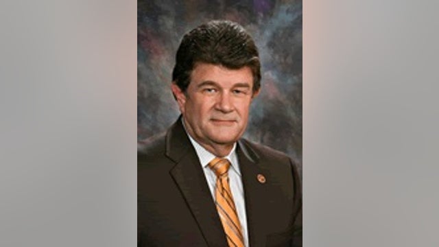 Former Arizona legislator David Bradley dies at 69