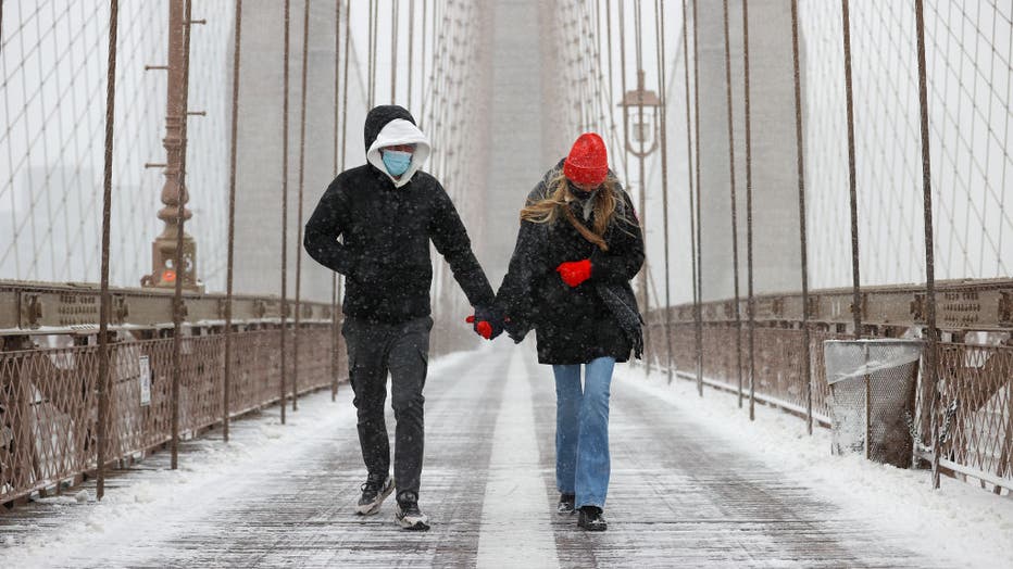 a94d2629-Norâeaster winter storm hits New York