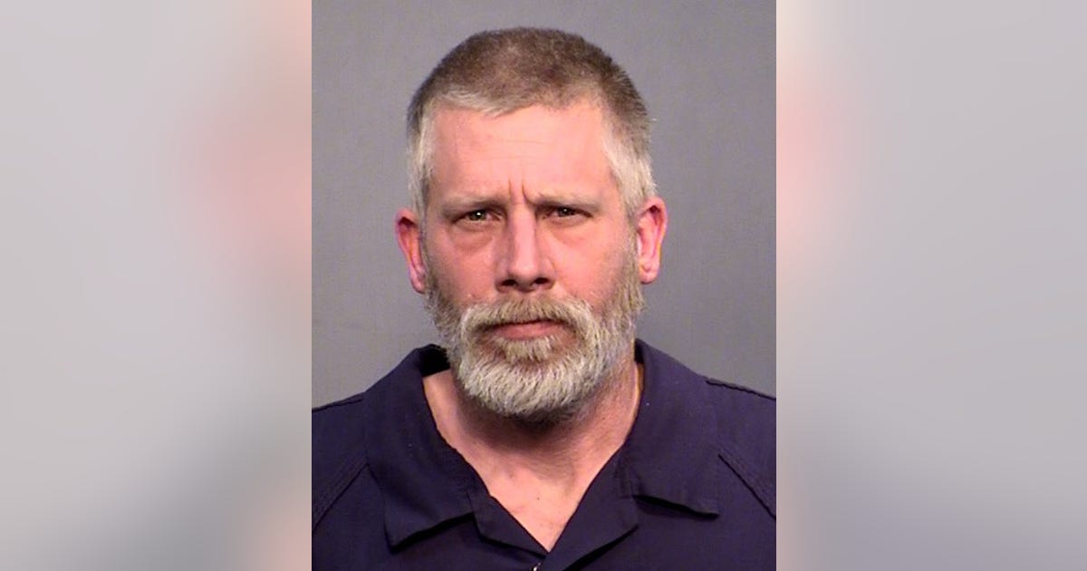Missouri man held family at gunpoint near Grand Canyon: CCSO | FOX 10 ...