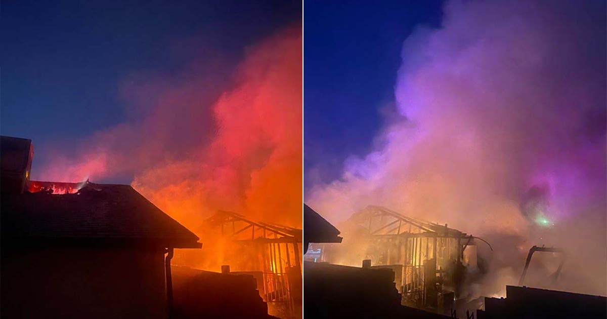 Fire destroys 2 north Phoenix homes, displacing 6 residents | FOX 10 ...
