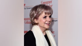 Linda Ronstadt: Tucson to name music hall for Grammy Award-winning singer