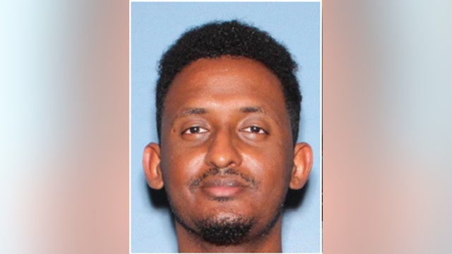 Man arrested, accused of stealing money and identity of others, Surprise Police officials say