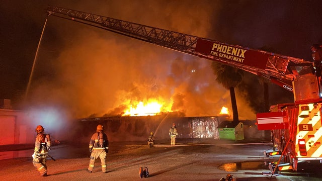 Firefighters battle structure fire in central Phoenix