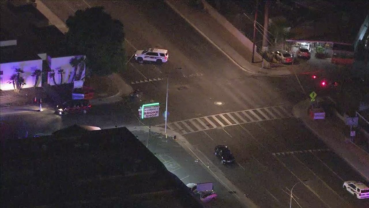 2 Pedestrians Killed After Being Hit By Truck In Phoenix | FOX 10 Phoenix