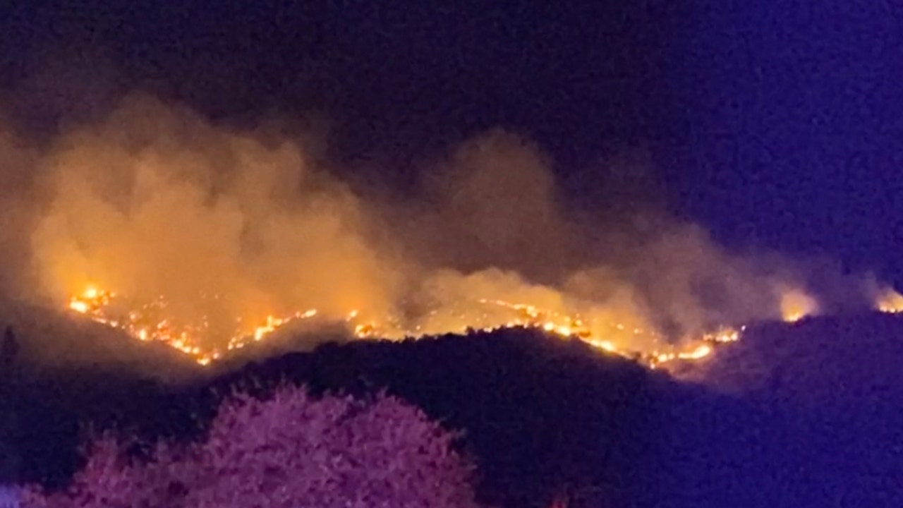 Locklin Fire: Crews battling new wildfire in southeastern Arizona