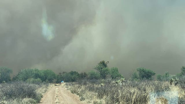 Camino Fire in southern Arizona caused by dragging chains on highway, officials say