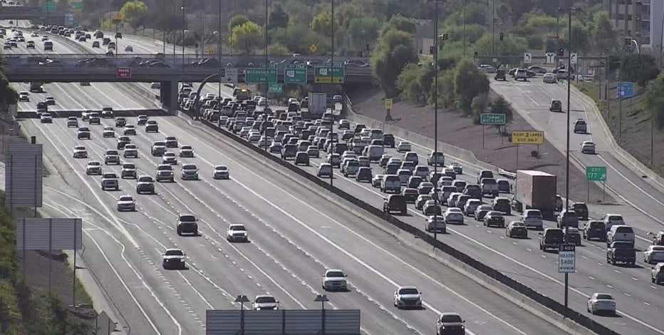 DPS: Mesa motorcyclist killed after crashing into stopped car on US-60, then hit by another driver