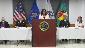 Phoenix health care worker burnout highlighted by visit from U.S. Surgeon General, Health and Human Services