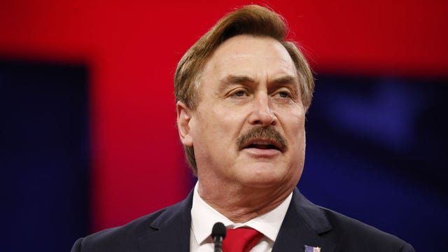 MyPillow founder Mike Lindell makes brief return to Twitter before being banned again