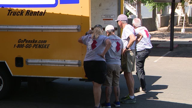 Team of veterans helping Afghan families settle into new homes in Phoenix