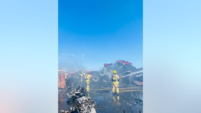 Firefighters extinguish junkyard fire in south Phoenix