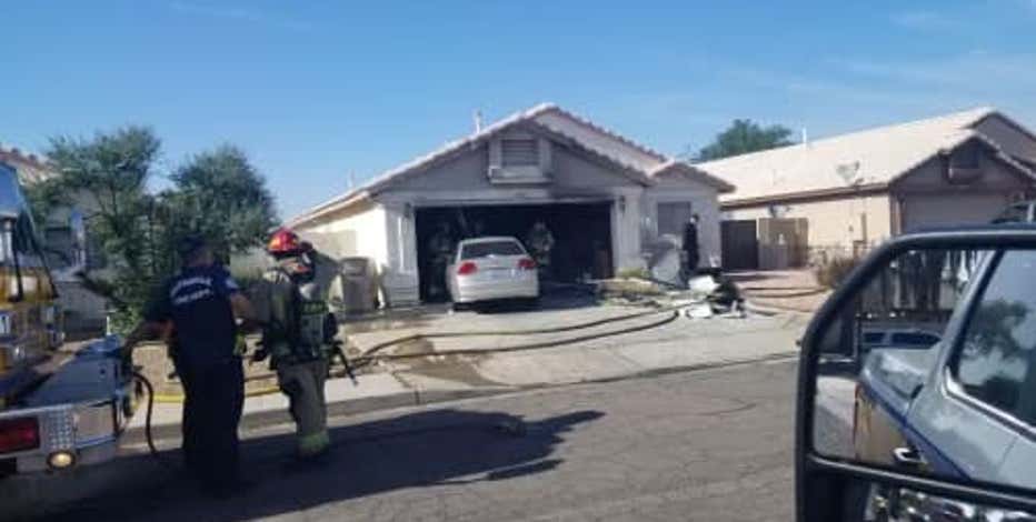 Driver barrels into Glendale home as police try to pull them over