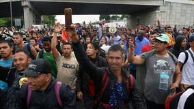 US-bound migrant caravan with up to 5K people sets out in southern Mexico