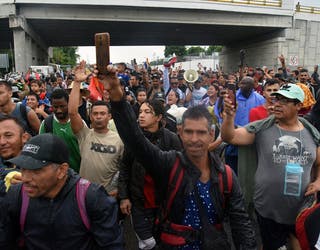 US Border Patrol Carrying These Weapons of War to Stop Migrant Caravan