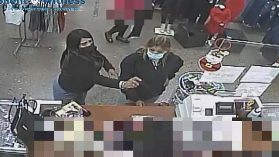 Women wanted for pepper spraying cashiers, stealing from south Phoenix clothing stores