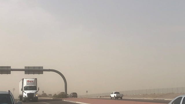 'Pull aside, stay alive': Blowing dust in Phoenix area causes poor driving conditions