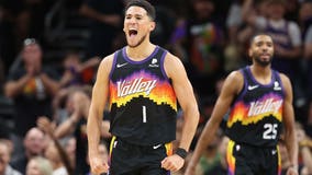 Devin Booker secures $224M, four-year extension from Suns