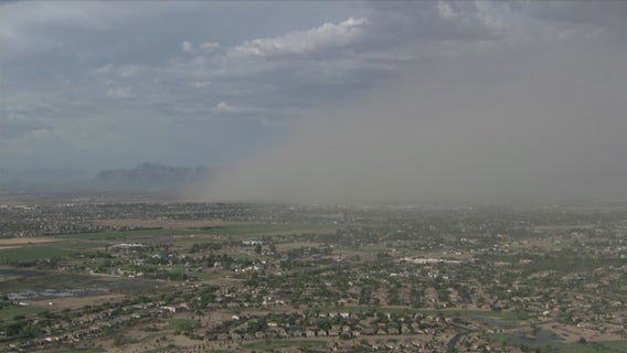 Parts of Arizona experiencing blowing dust as 4th of July weekend begins: Live radar, updates
