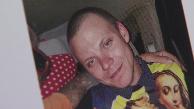 Mother of slain Phoenix man Matthew Groves not giving up her search for answers