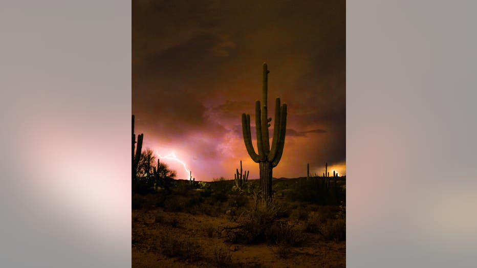Mother Nature certainly makes Arizona look even more dramatic during the summer. Thanks Cassell for sharing this powerful photo with us all.