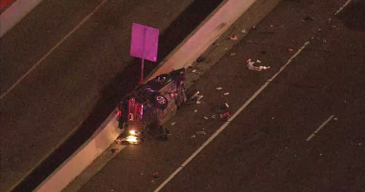 Crash on I-17 in north Phoenix leaves teen dead, 5 seriously injured ...