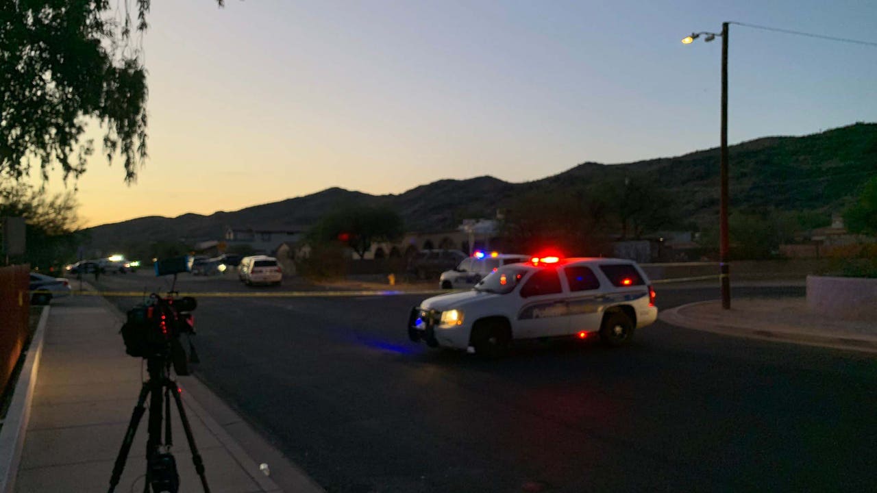 Triple Shooting In South Phoenix Leaves 2 Dead, No Arrests Made | FOX ...