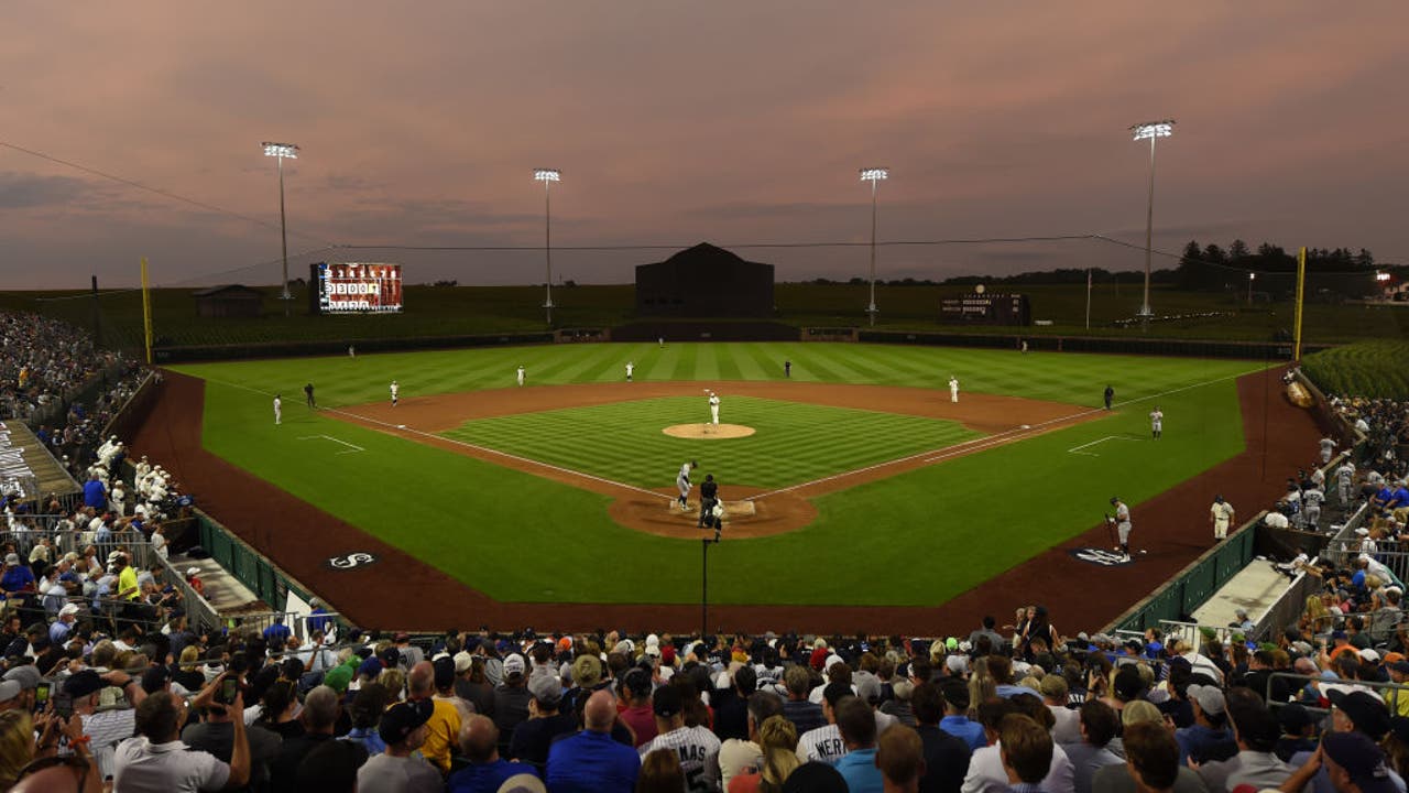 How to buy Yankees, White Sox special jerseys, caps for Field of Dreams game