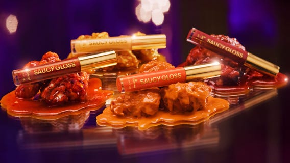 Applebee's makes chicken wing-flavored lip glosses to 'spice up your next date night'