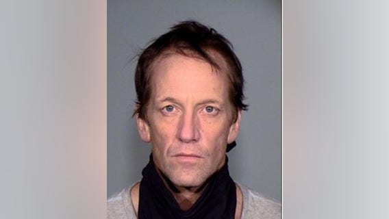 Arizona mother saves daughter after registered sex offender breaks into home, deputies say