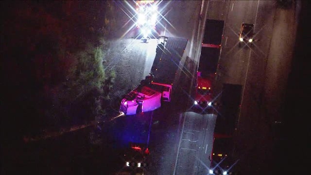 I-10 near Buckeye reopens following a rollover semi-truck crash