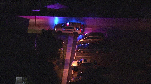 Woman dies after being shot at Phoenix apartment; boyfriend arrested