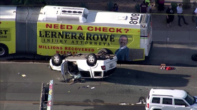 PD: Phoenix hit-and-run driver flees crash, causes another one involving several other cars