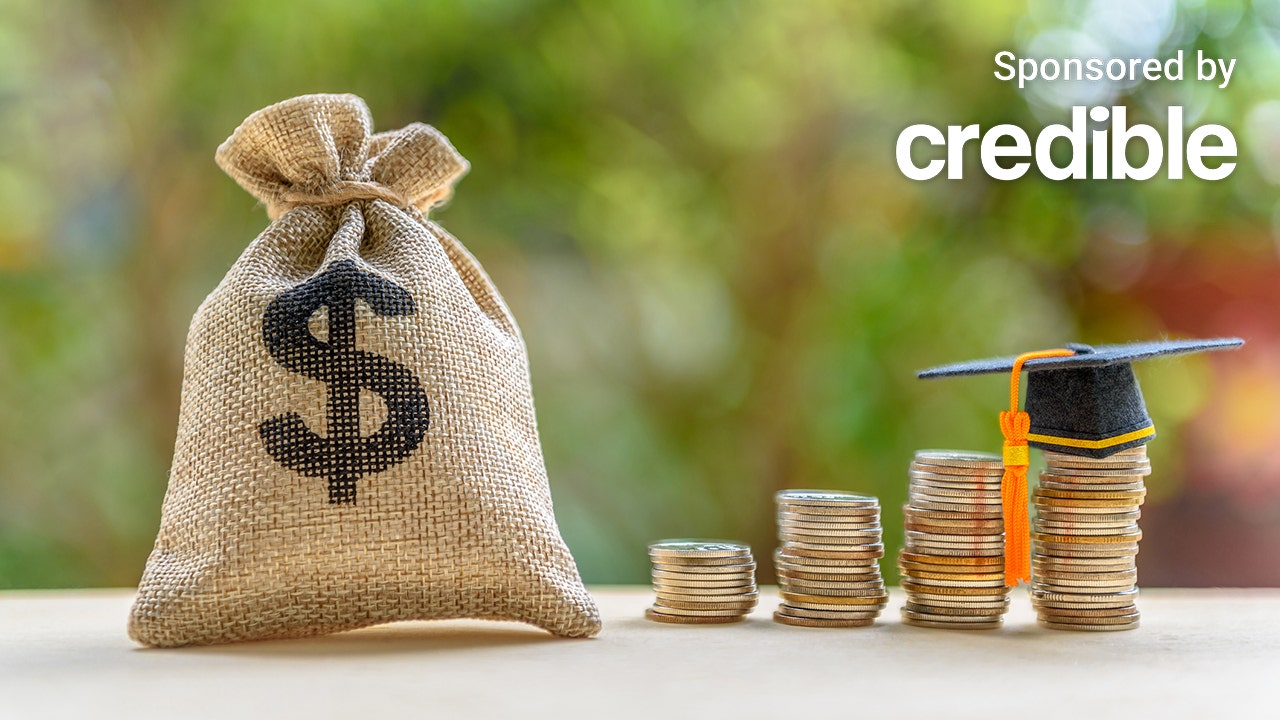 Student Loan Refinance Interest Rates Plunge for 5-Year Variable Rate Loans