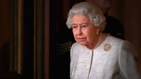 Death of Queen Elizabeth II: People in Arizona and abroad react to passing of longtime British monarch