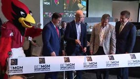 Ribbon cutting ceremony held for BetMGM sportsbook at State Farm Stadium