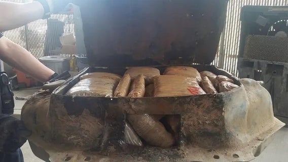 Border officials in Arizona seize 72K fentanyl pills, 44 pounds of meth hidden in gas tank