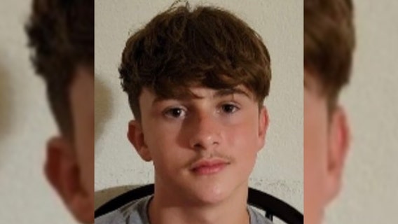 Mesa teen students found safe after going missing, but a mother wants answers about how this happened