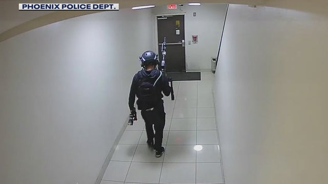 Security footage, 911 call: Phoenix Police release video of mass shooter before he takes his own life