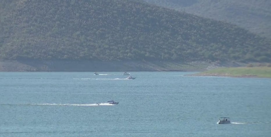 Father dead, child rescued after drowning call at Lake Pleasant, MCSO says