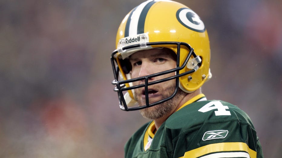 2004 NFC Wild Card Playoff Game - Minnesota Vikings vs Green Bay Packers - January 9, 2005