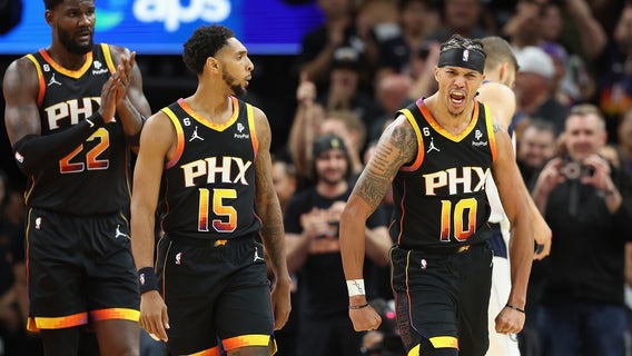 Suns rally from 22 points down to beat Mavericks 107-105