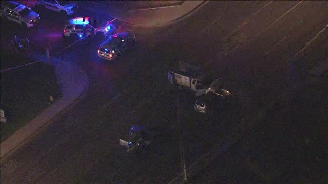 Woman killed in 4-car crash in Phoenix, police say