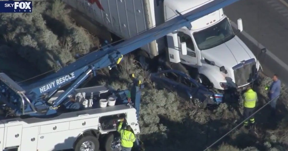 2 dead in I-10 crash between Phoenix, Tucson | FOX 10 Phoenix